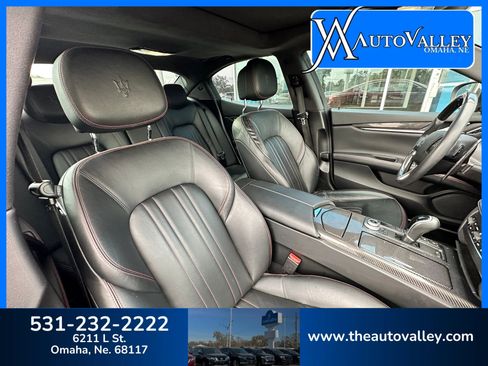 Used 2017 Maserati Ghibli S Q4 AWD/4WD image 20