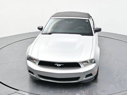 Used 2011 Ford Mustang V6 w/ 101A Rapid Spec Order Code image 32
