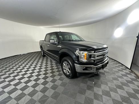 Used 2018 Ford F150 XLT w/ Equipment Group 301A Mid AWD/4WD image 3