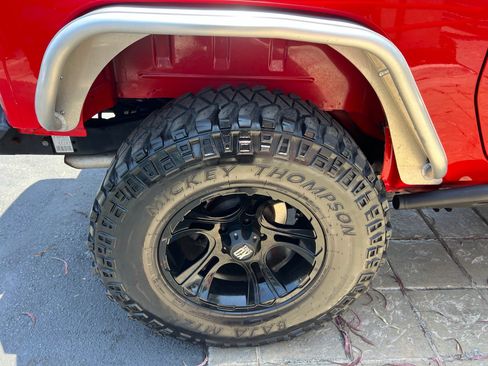 Used 2016 Jeep Wrangler Sport w/ Quick Order Package 24S AWD/4WD image 11