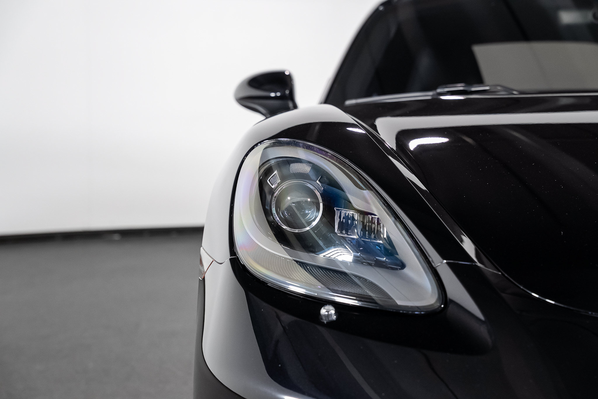 Used 2018 Porsche 718 Cayman S RWD image 6