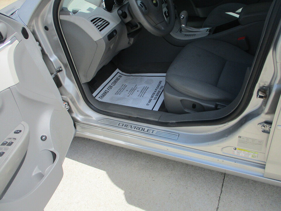 Used 2008 Chevrolet Malibu LS FWD image 23