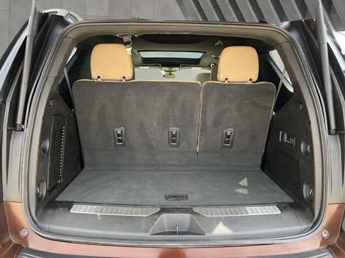 Used 2023 Chevrolet Tahoe Premier AWD/4WD image 20