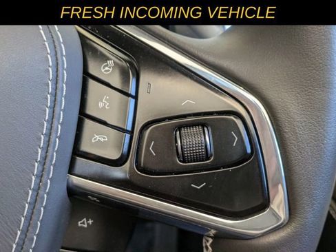 Used 2022 Chevrolet Corvette Stingray Premium Cpe w/ Engine Appearance Package image 16