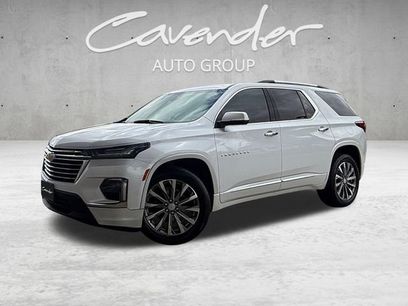Used 2023 Chevrolet Traverse Premier