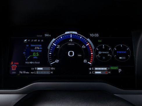 Used 2025 Toyota Sequoia TRD Pro AWD/4WD image 18