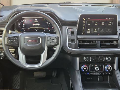 Used 2024 GMC Yukon XL SLT w/ SLT Luxury Package AWD/4WD image 24