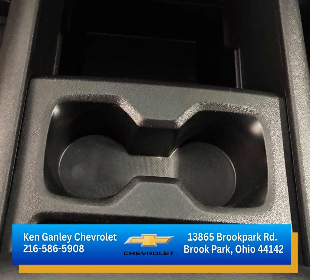 Certified 2024 Chevrolet Silverado EV W/T AWD/4WD image 16