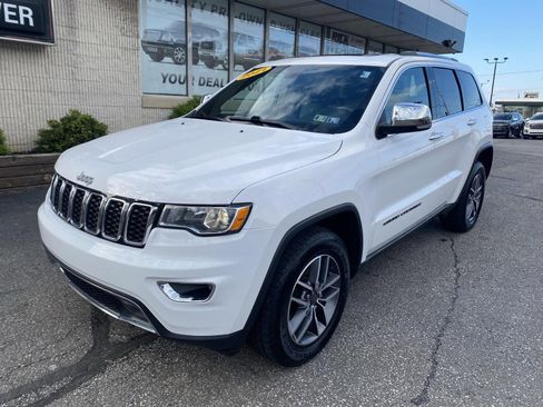 Used 2021 Jeep Grand Cherokee Limited AWD/4WD image 2