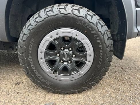 Used 2025 Ford Ranger Raptor AWD/4WD image 9