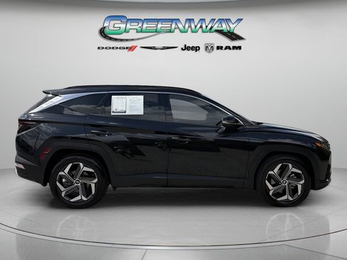 Used 2023 Hyundai Tucson Limited w/ Cargo Package FWD image 5