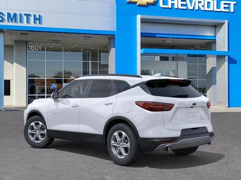 New 2026 Chevrolet Blazer LT w/ Convenience Package FWD image 27