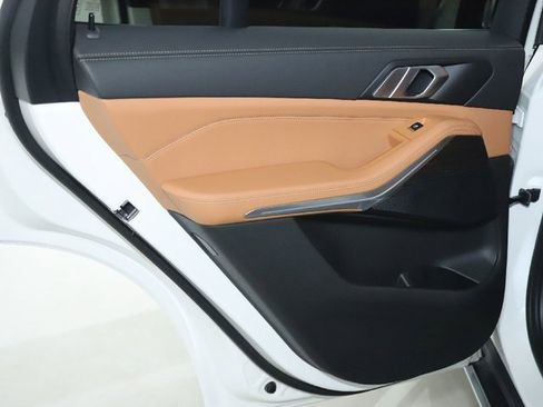 Certified 2024 BMW X5 xDrive40i w/ Parking Assistance Package image 13