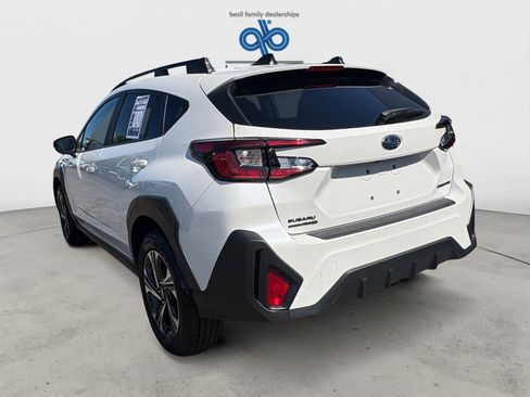 Used 2026 Subaru Crosstrek 2.5i Premium AWD/4WD image 4