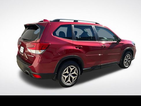 Certified 2021 Subaru Forester Premium AWD/4WD image 19