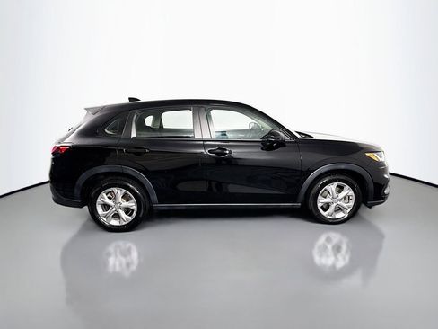 Used 2023 Honda HR-V LX image 8