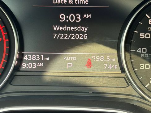 Used 2020 Audi A4 2.0T Premium w/ Convenience Package AWD/4WD image 24