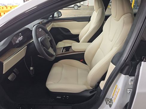Used 2023 Tesla Model S Standard Range AWD/4WD image 7