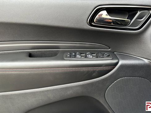 Used 2025 Dodge Durango R/T w/ Blacktop Package image 11