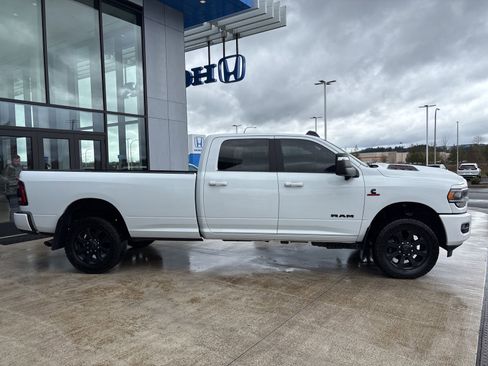 Used 2024 RAM 3500 Laramie w/ Night Edition image 4
