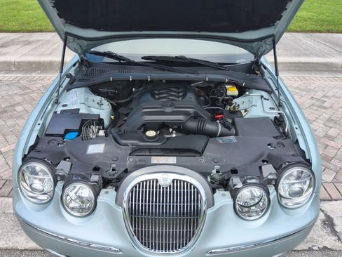 Used 2005 Jaguar S-TYPE 4.2 image 36