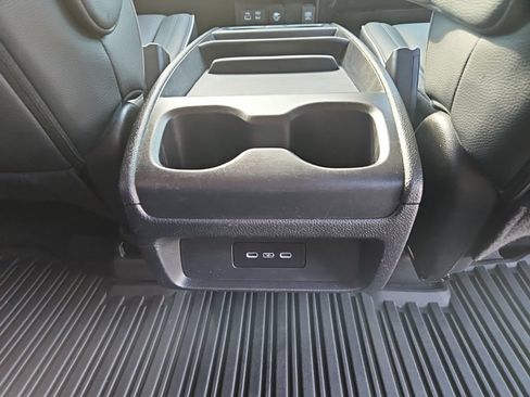 Used 2025 Honda Odyssey Touring image 32