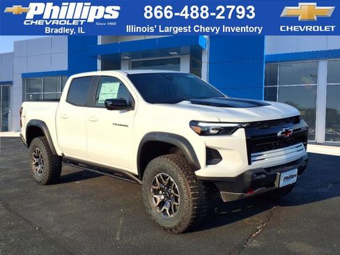 New 2025 Chevrolet Colorado ZR2 w/ Technology Package image 1