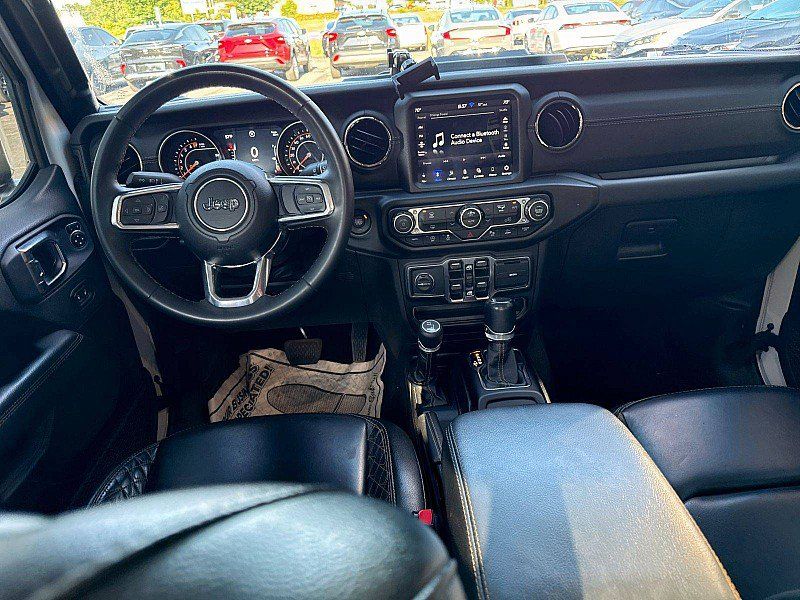 Used 2023 Jeep Gladiator Overland AWD/4WD image 11