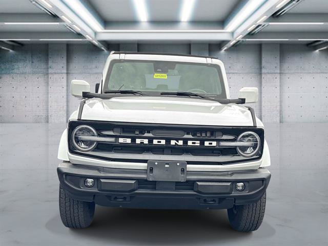 Used 2023 Ford Bronco Outer Banks AWD/4WD image 2