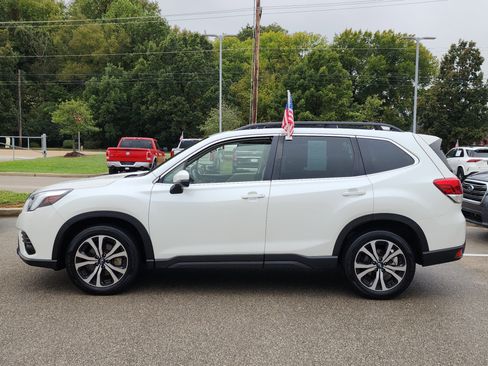Used 2023 Subaru Forester Limited image 6