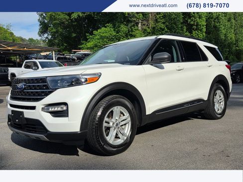 Used 2021 Ford Explorer XLT w/ Equipment Group 202A RWD image 1
