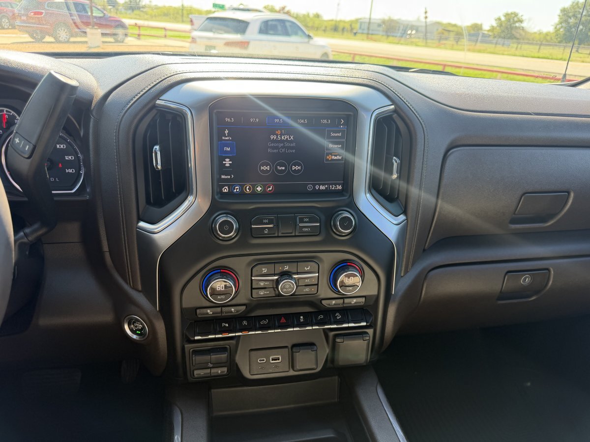 Used 2020 Chevrolet Silverado 1500 RST w/ Texas Edition AWD/4WD image 29
