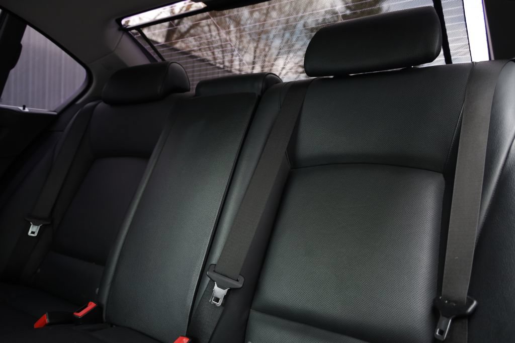 Used 2012 BMW 740Li RWD image 22