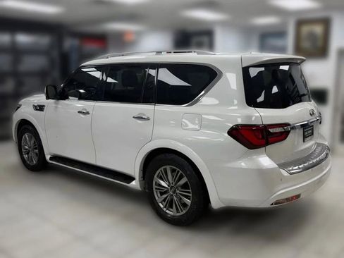 Used 2018 INFINITI QX80 Sport Utility 4D w/ Driver Assistance Package image 6