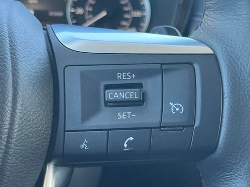 Used 2023 INFINITI QX60 Pure AWD/4WD image 12