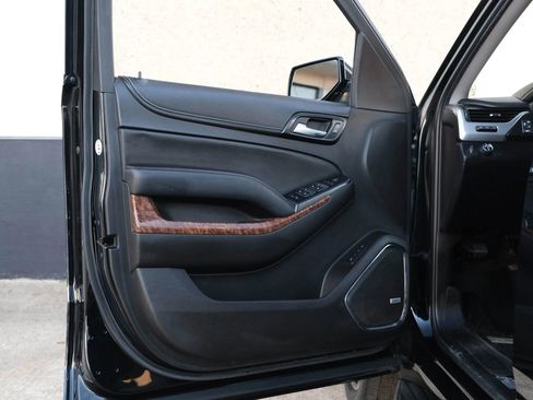 Used 2017 Chevrolet Tahoe Premier image 19