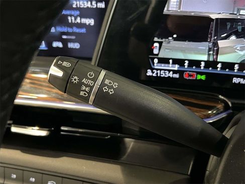 Certified 2024 Cadillac Escalade Premium Luxury image 25