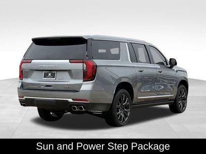 New 2026 GMC Yukon XL Denali w/ Sun & Power Step Package
