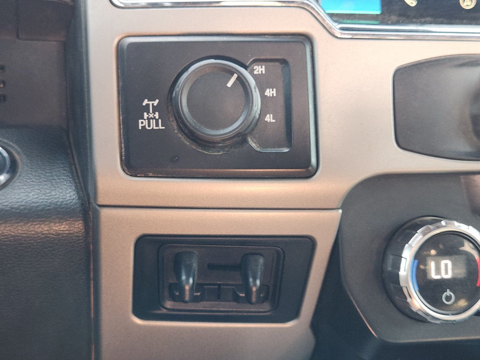 Used 2022 Ford F250 4x4 Crew Cab Super Duty image 23