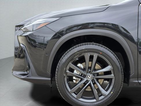 Certified 2025 Lexus NX 450h+ AWD w/ Accessory Package (2T) image 34