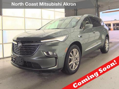 Used 2023 Buick Enclave Essence w/ Experience Buick Package AWD/4WD image 1