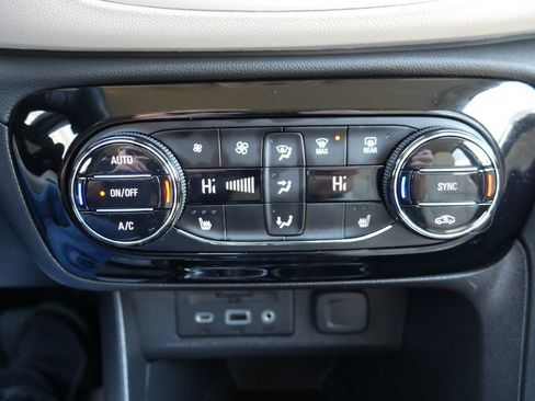 Used 2023 Buick Encore GX Essence w/ Advanced Technology Package image 19