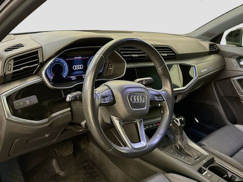 Used 2020 Audi Q3 2.0T Premium Plus w/ Premium Plus Package image 18