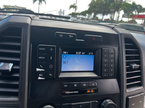 Used 2022 Ford F250 XL w/ Power Equipment Group RWD image 20