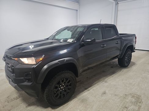Used 2023 Chevrolet Colorado Trail Boss w/ Advanced Trailering Package image 1