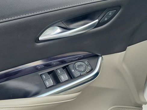 Used 2023 Cadillac XT4 Luxury FWD image 19
