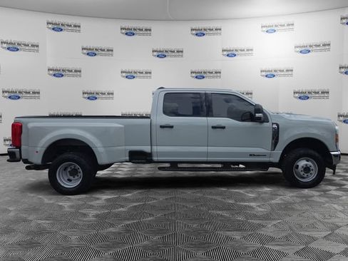Used 2025 Ford F350 XLT AWD/4WD image 6