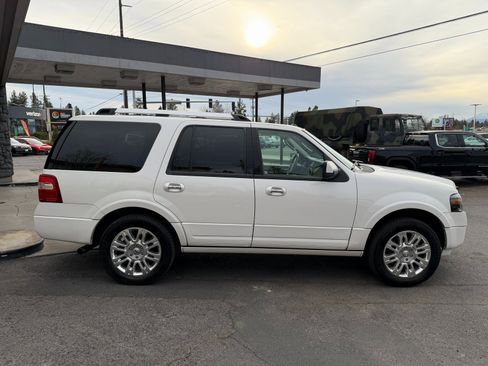 Used 2013 Ford Expedition Limited image 6