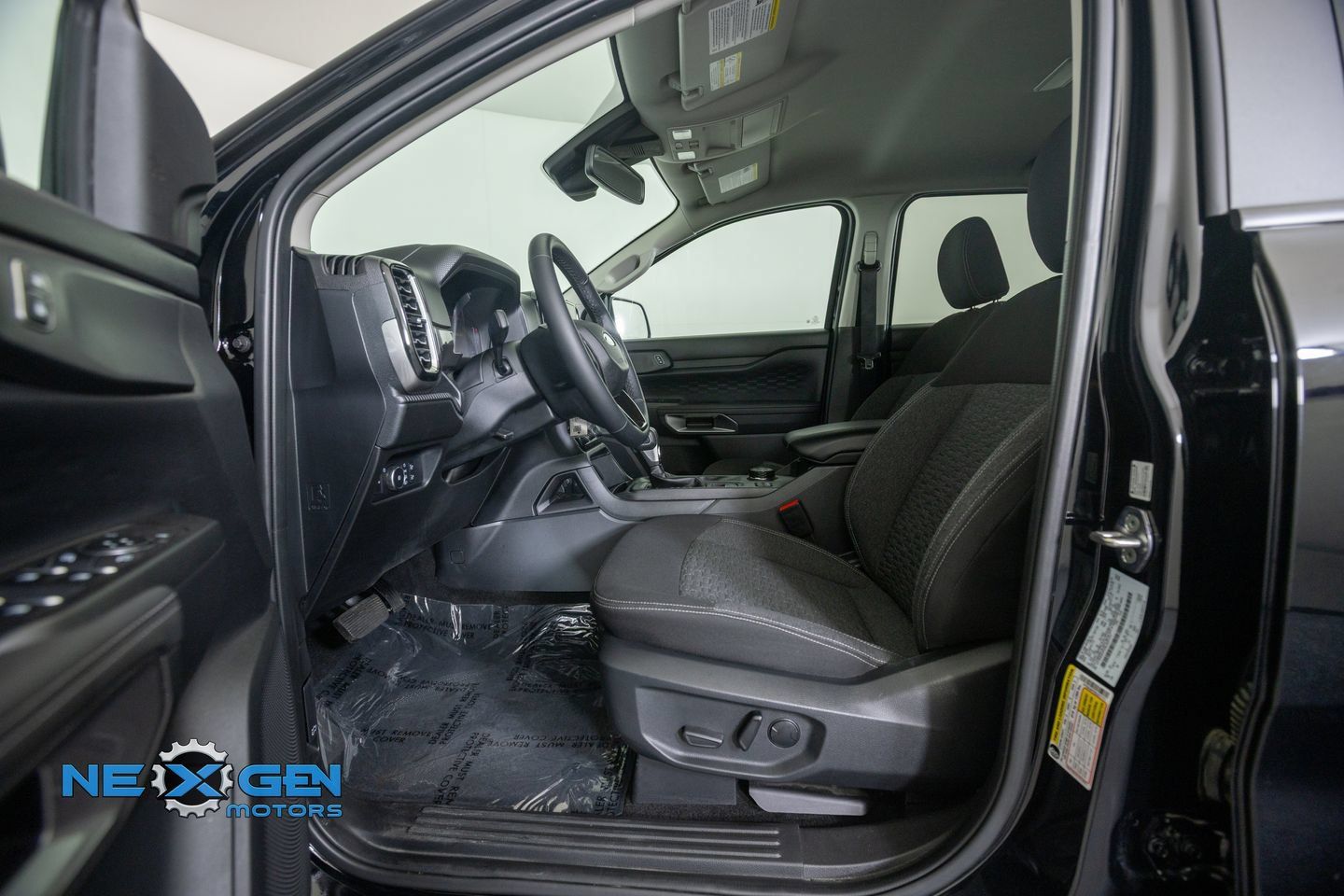 Used 2024 Ford Ranger XLT w/ FX4 Off-Road Package AWD/4WD image 14