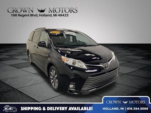 Used 2020 Toyota Sienna XLE w/ XLE Navigation Package AWD/4WD image 1